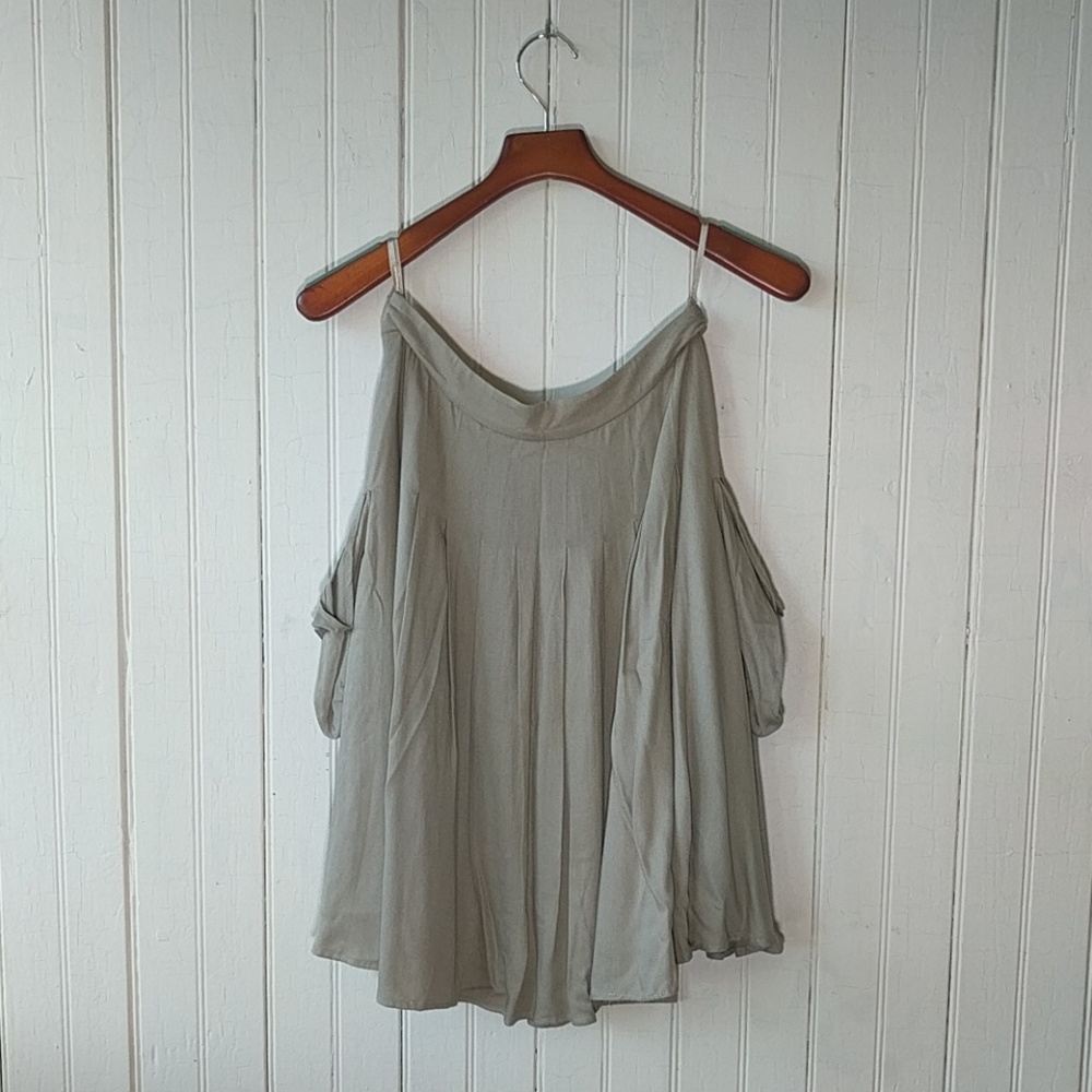 Yargici pleated tan midi skirt with pockets XS